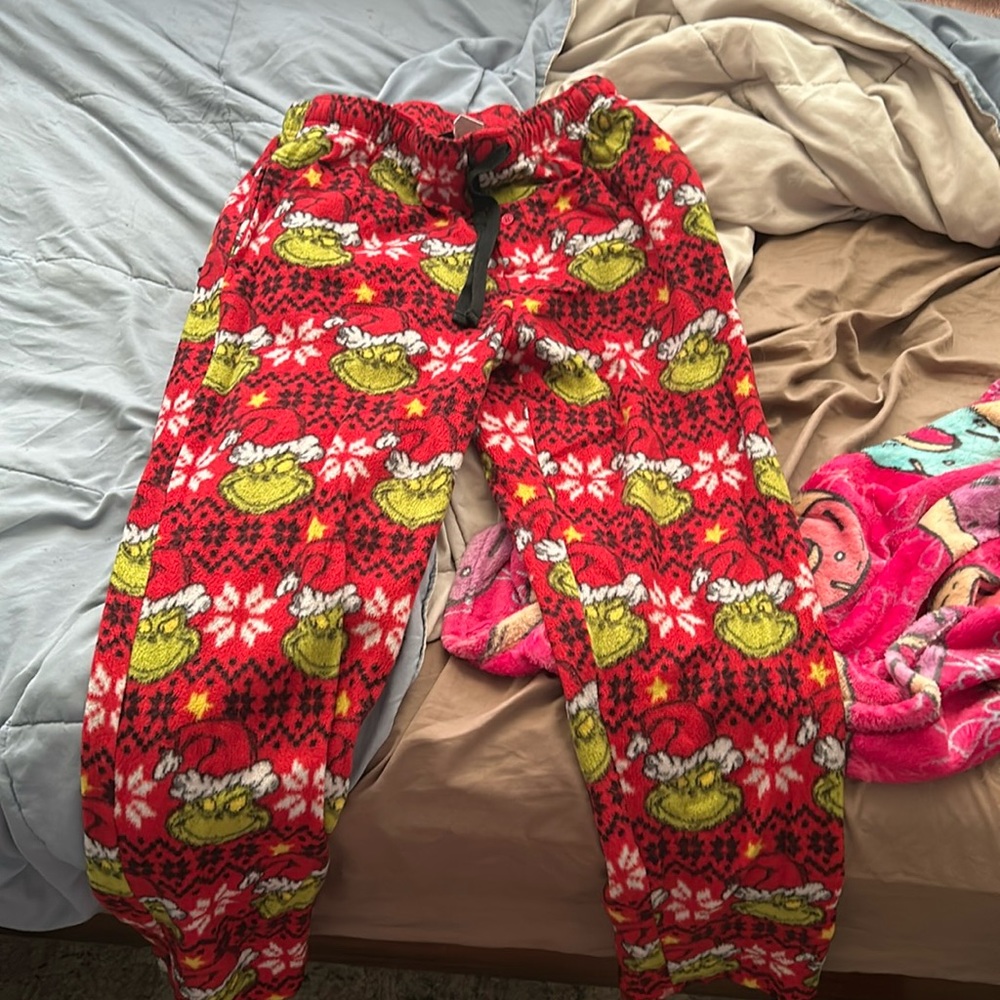 grinch PJ pants
